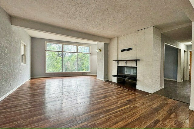 Property Photo: 764 9th Aven N IA 50501