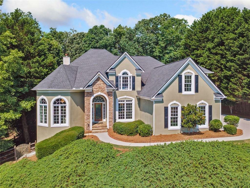 Property Photo: 3845 Overlake Drive GA 30041