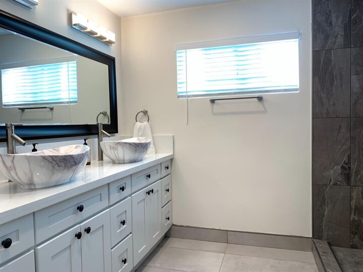 Property Photo:  6371 N Milburn Avenue  CA 93722 