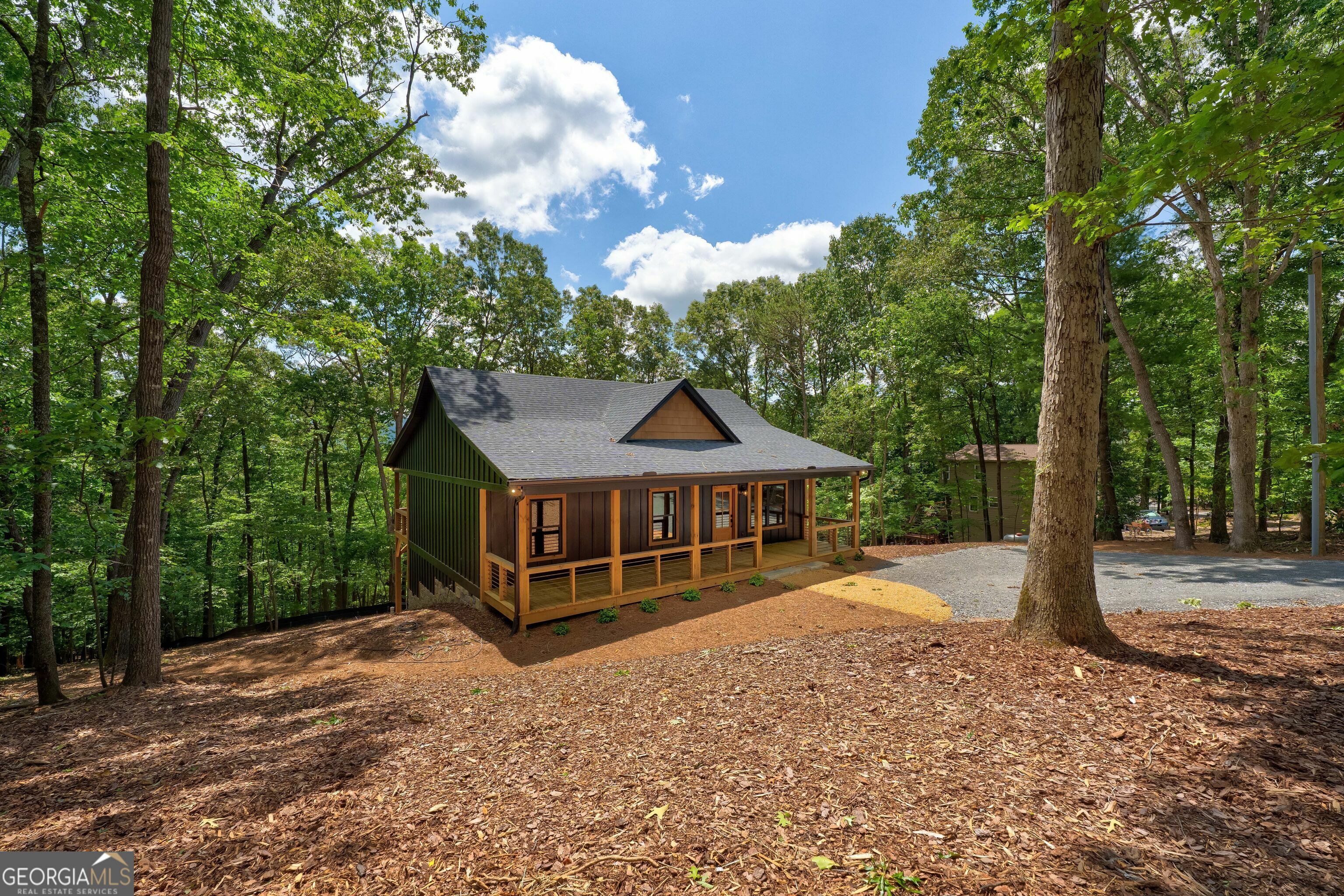 Property Photo: 112 Morningside Court GA 30540