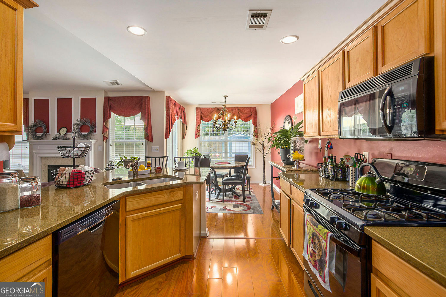 Property Photo:  3198 Liberty Commons Drive  GA 30144 