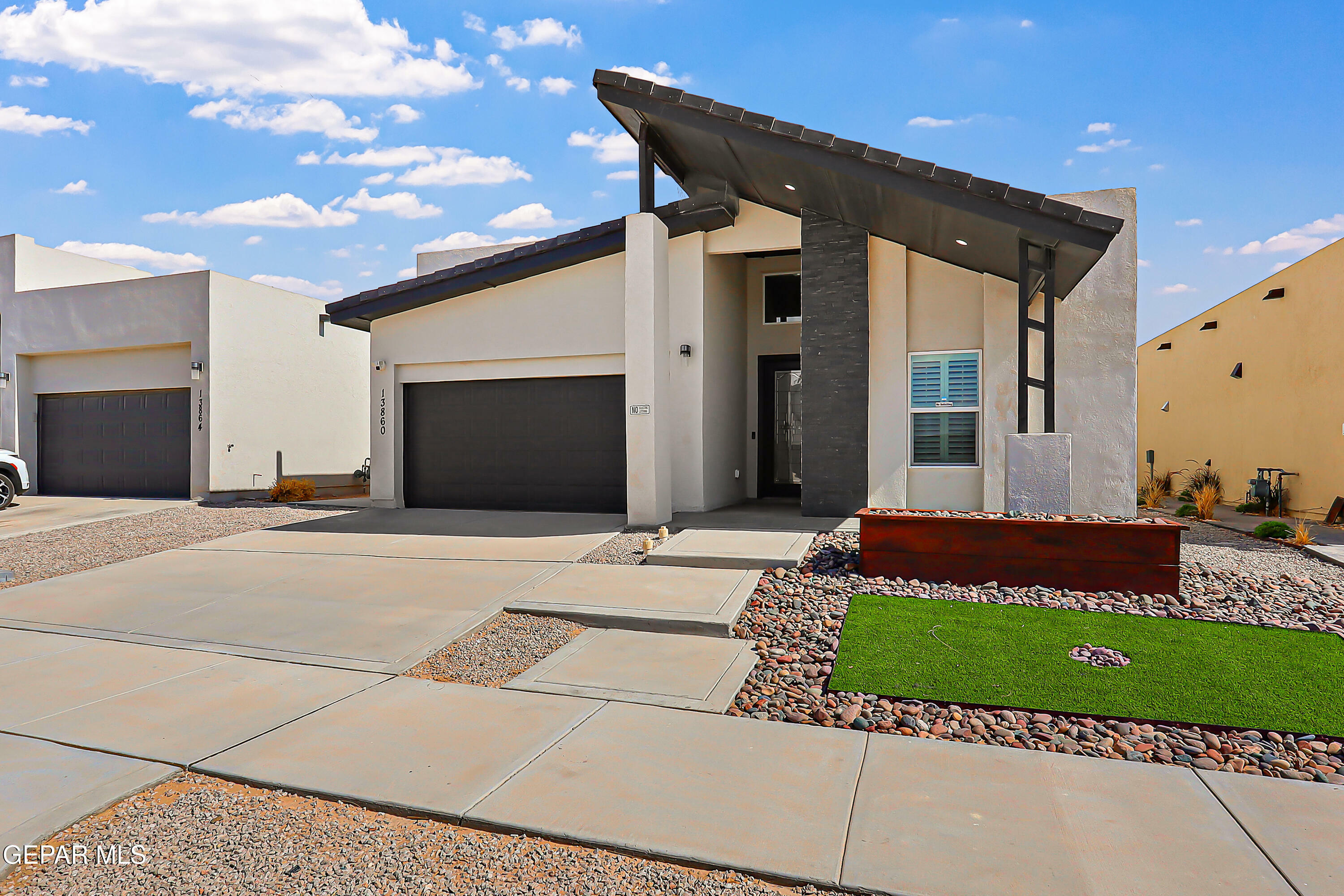 Property Photo: 13860 Summer View Avenue TX 79928