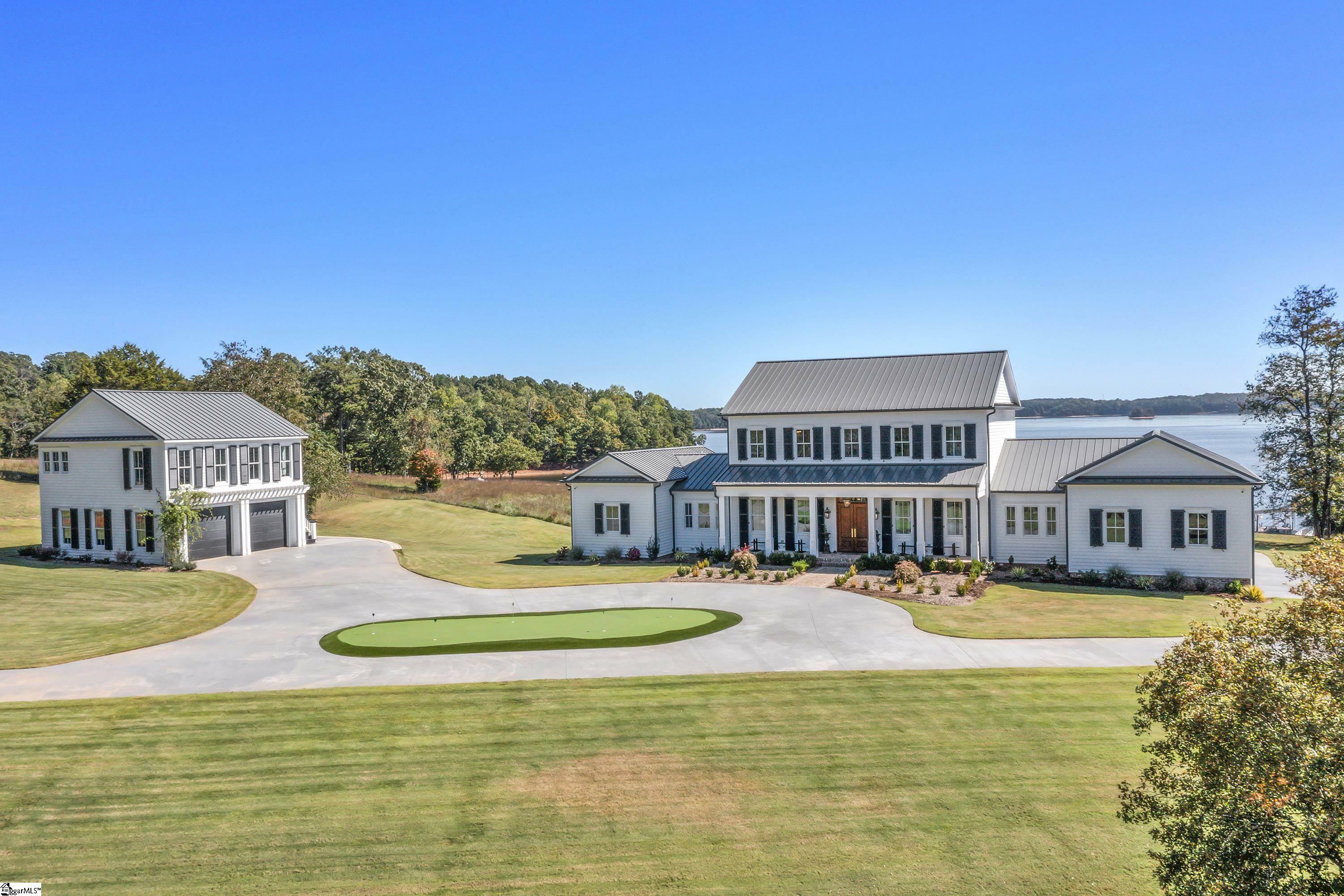 Property Photo: 100 Keowee Club Road SC 29689
