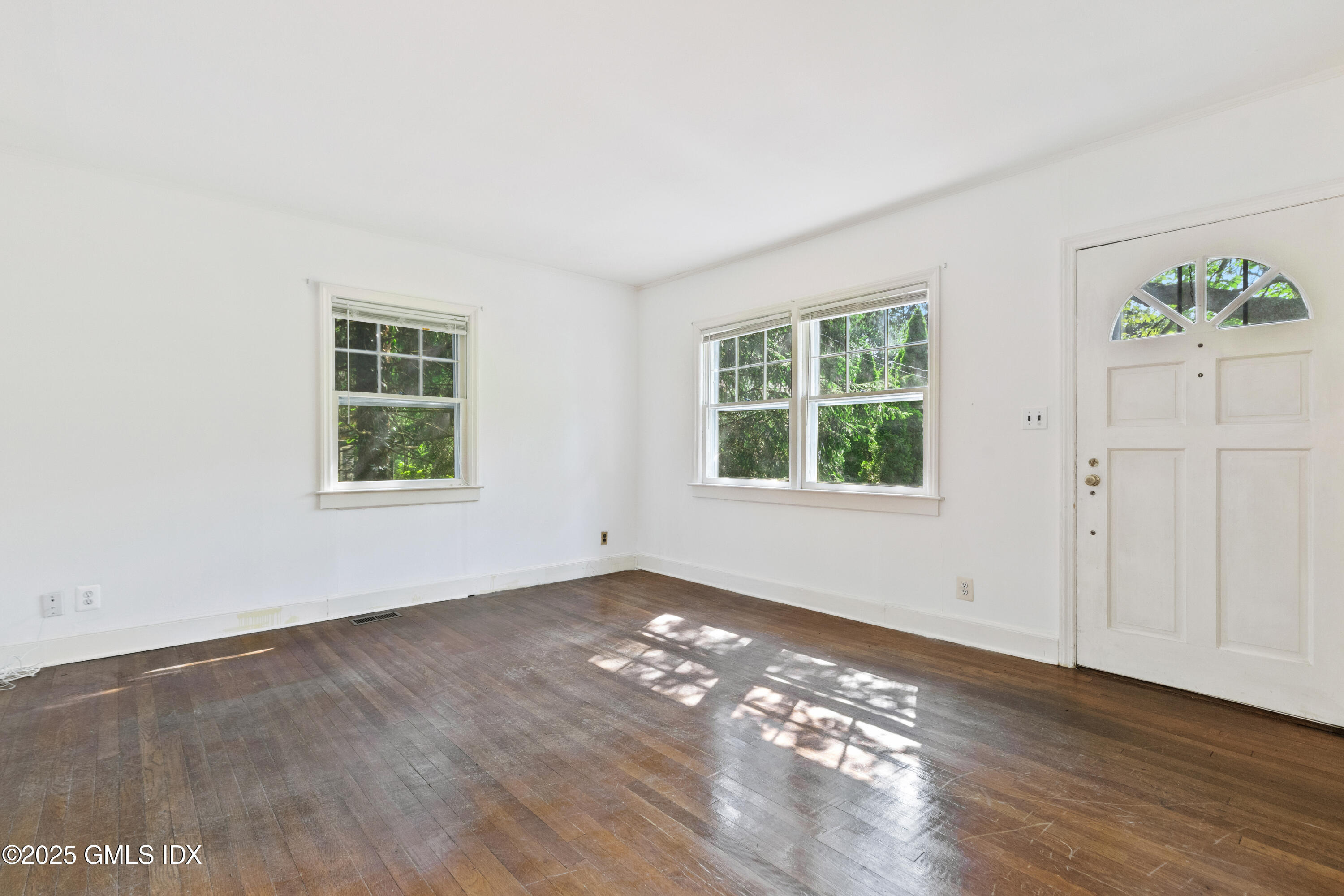 Property Photo: 18 Maple Drive CT 06870