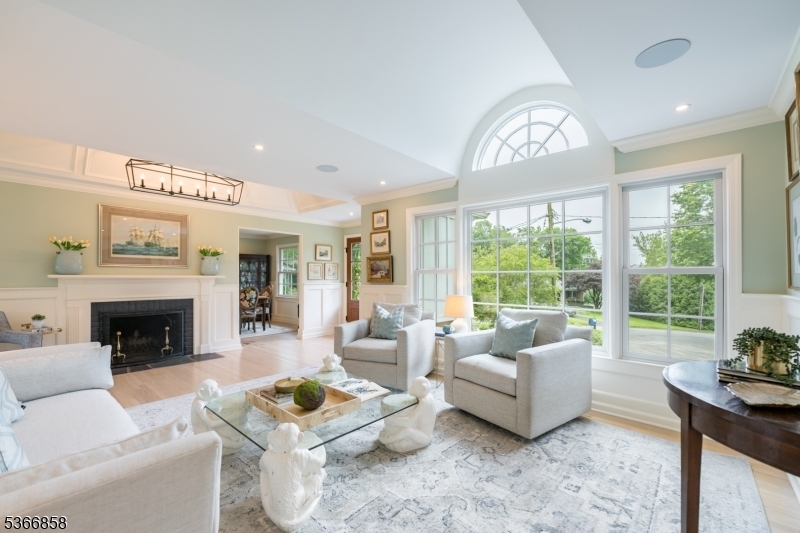 Property Photo: 10 Harvey Ct NJ 07901