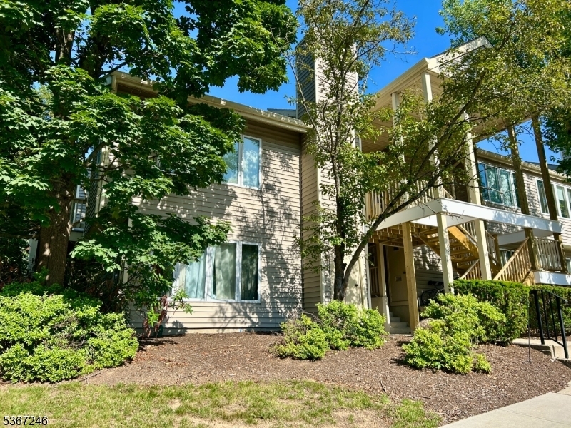 Property Photo:  45 Augusta Drive  NJ 08801 