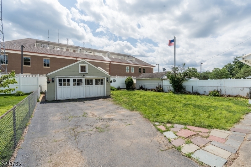 Property Photo: 5 Rhinesmith Ave NJ 07465