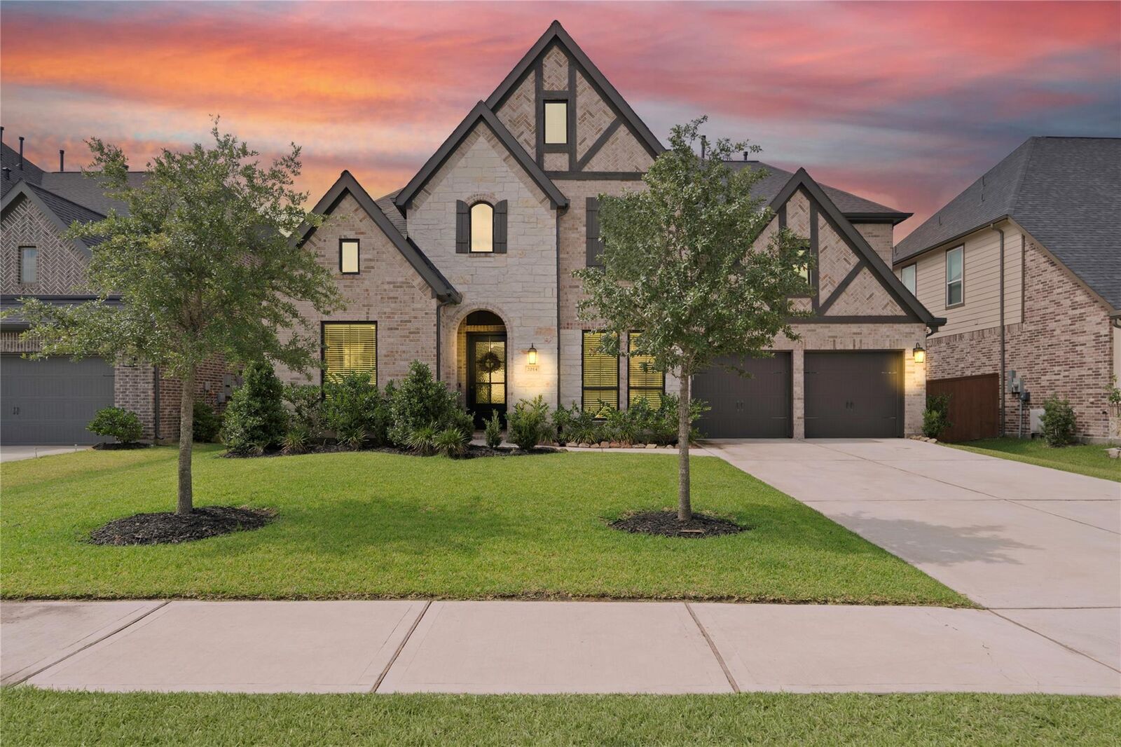 Property Photo: 2014 Taylor Marie Trail TX 77494