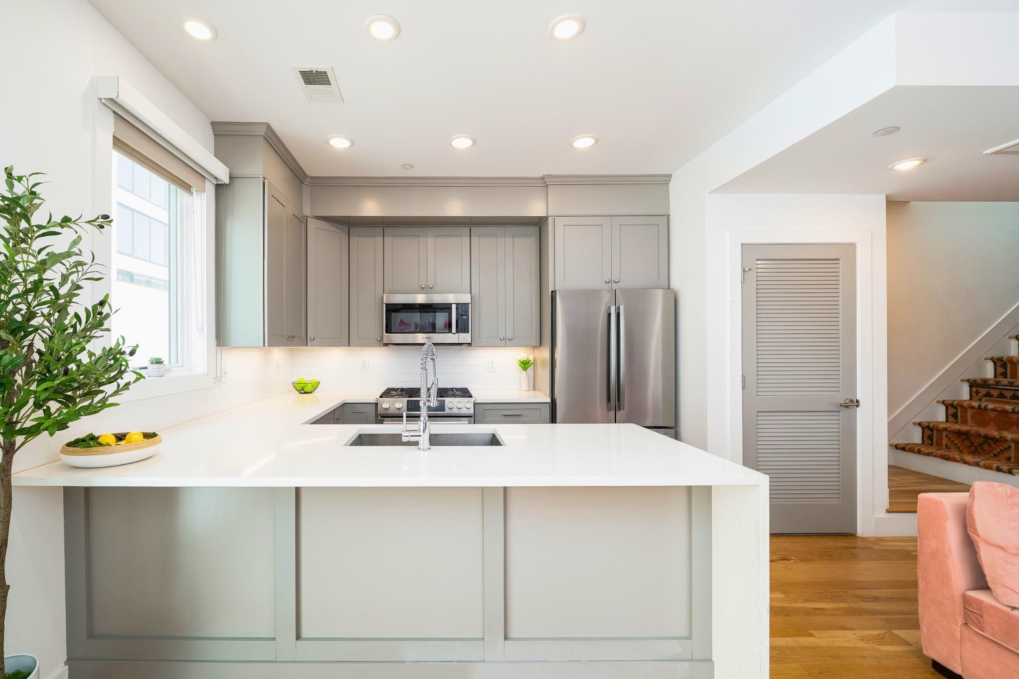 Property Photo: 384 7th St 5 NJ 07302