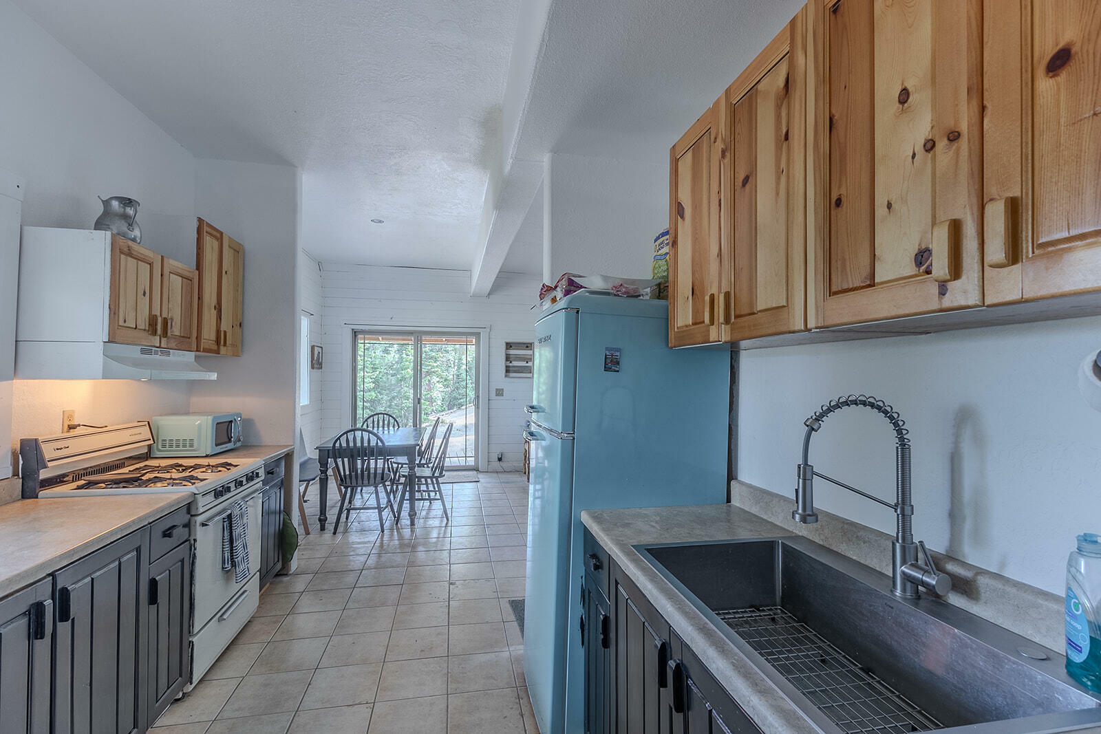 Property Photo:  1365 W View Dr  UT 84762 