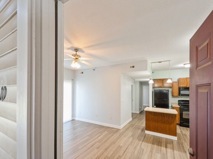 Property Photo:  1825 SW White Birch Circle 10  IA 50023 