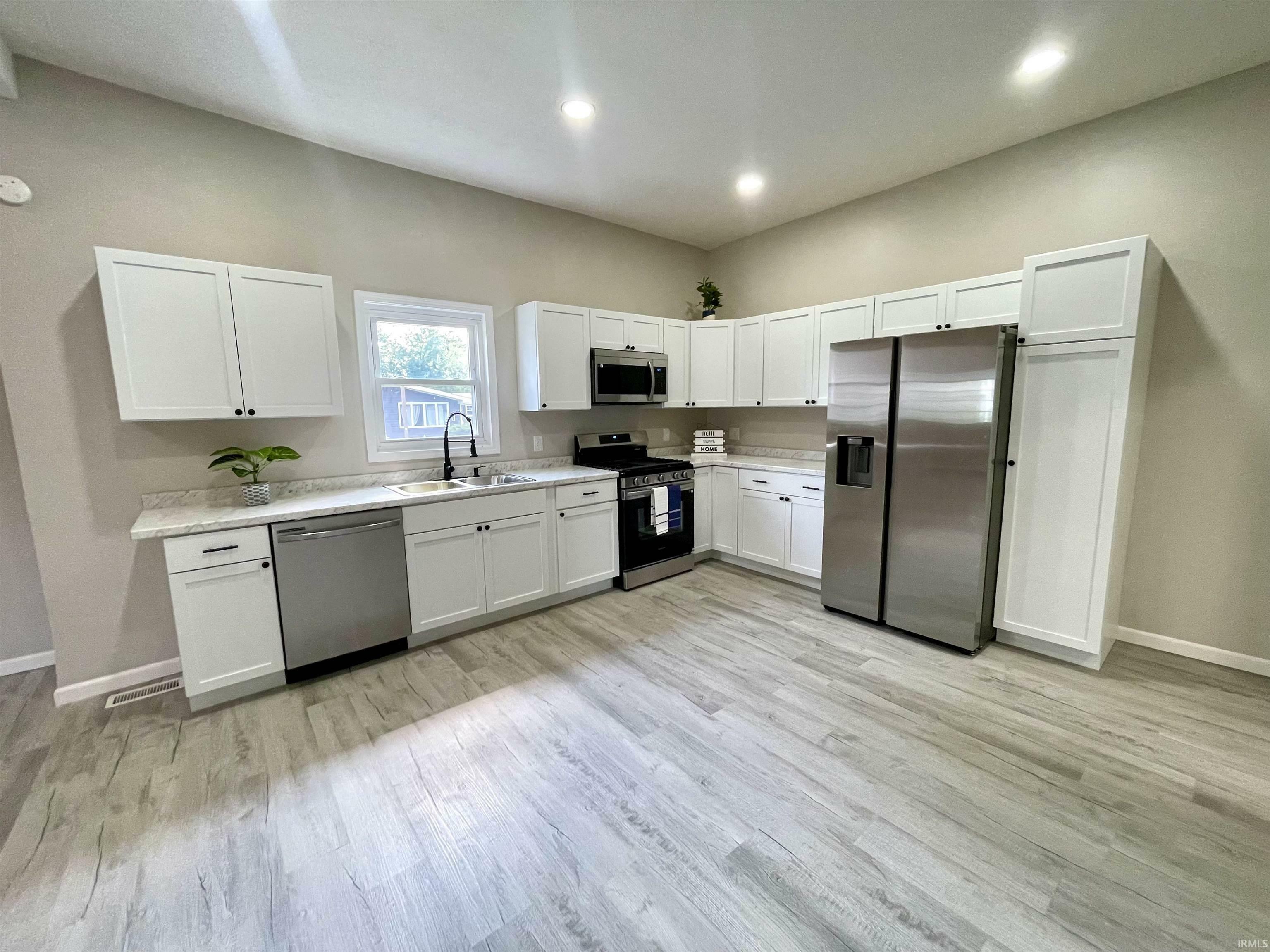Property Photo: 1231 Dewolf Street IN 47591
