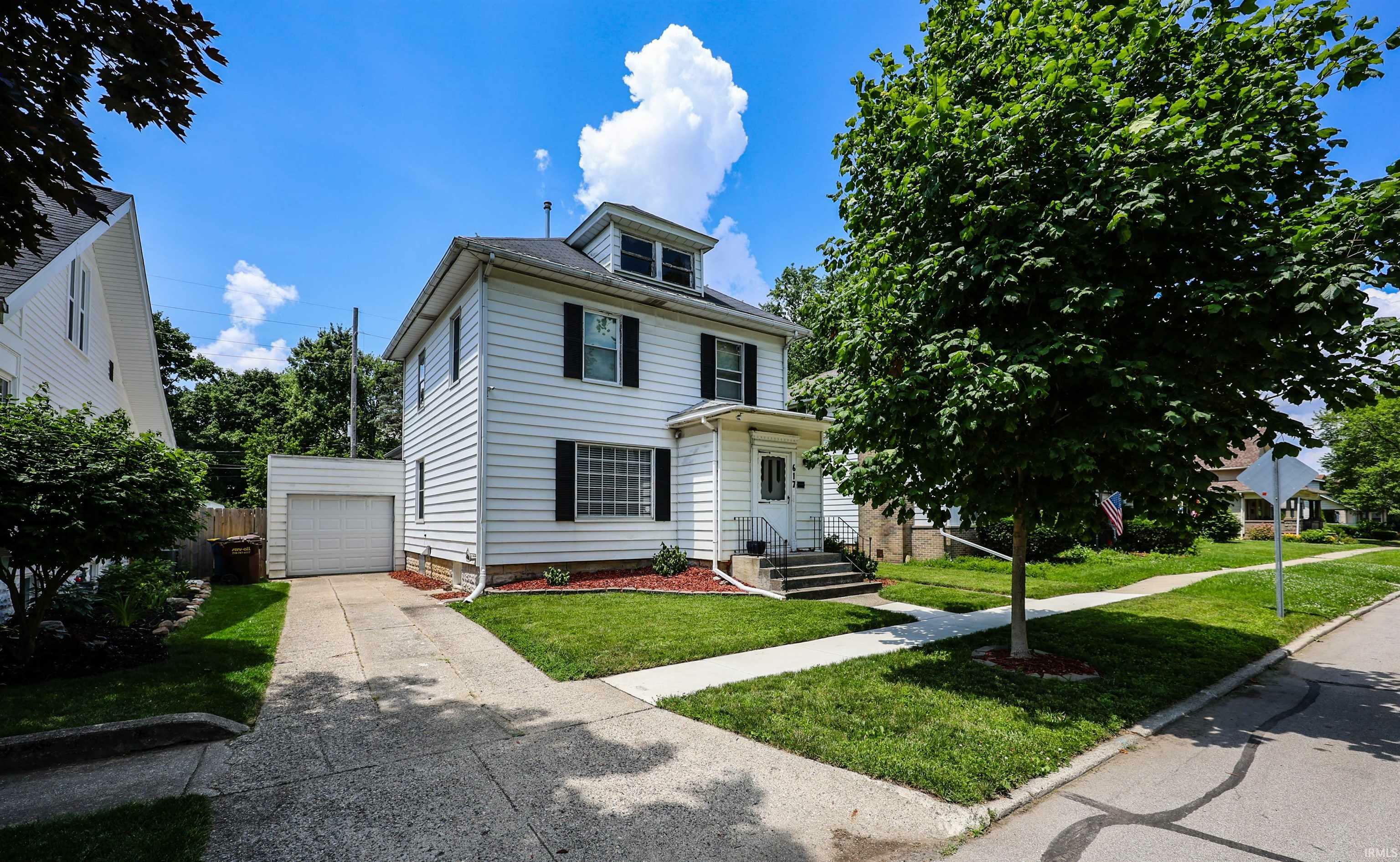 Property Photo: 617 S Indiana Avenue IN 46706