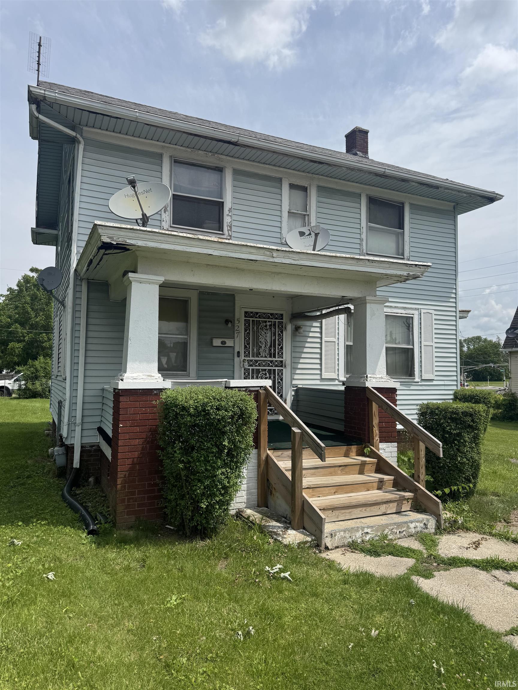 Property Photo:  527 E Leith Street  IN 46806 