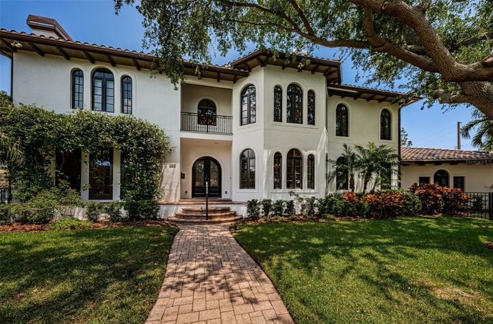 147 Bay Point Drive NE  St Petersburg FL 33704 photo