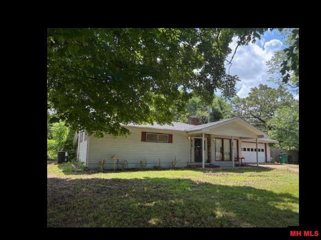 Property Photo: 401 S 6th Street AR 72634