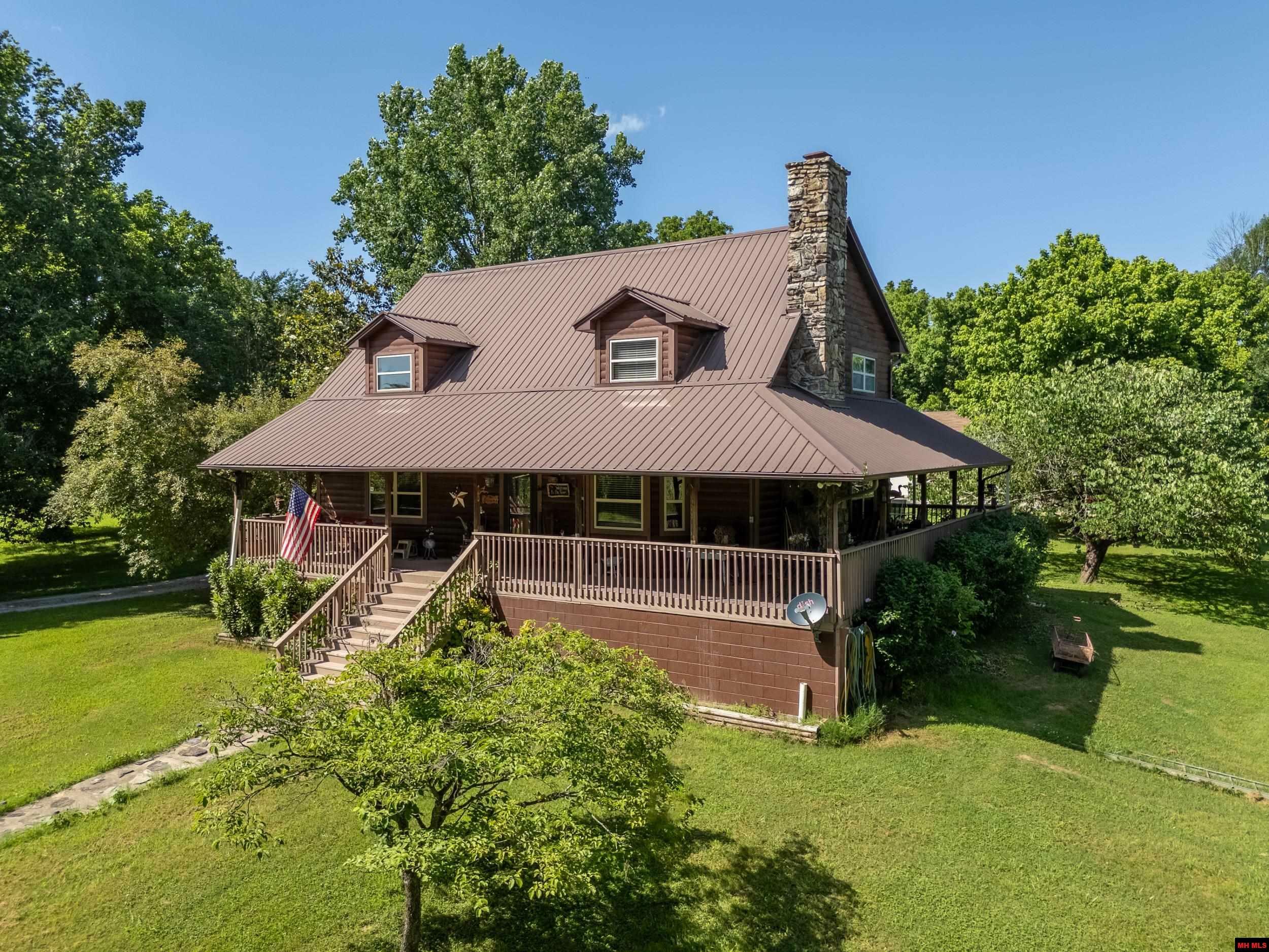 Property Photo: 170 Little Lane AR 72626