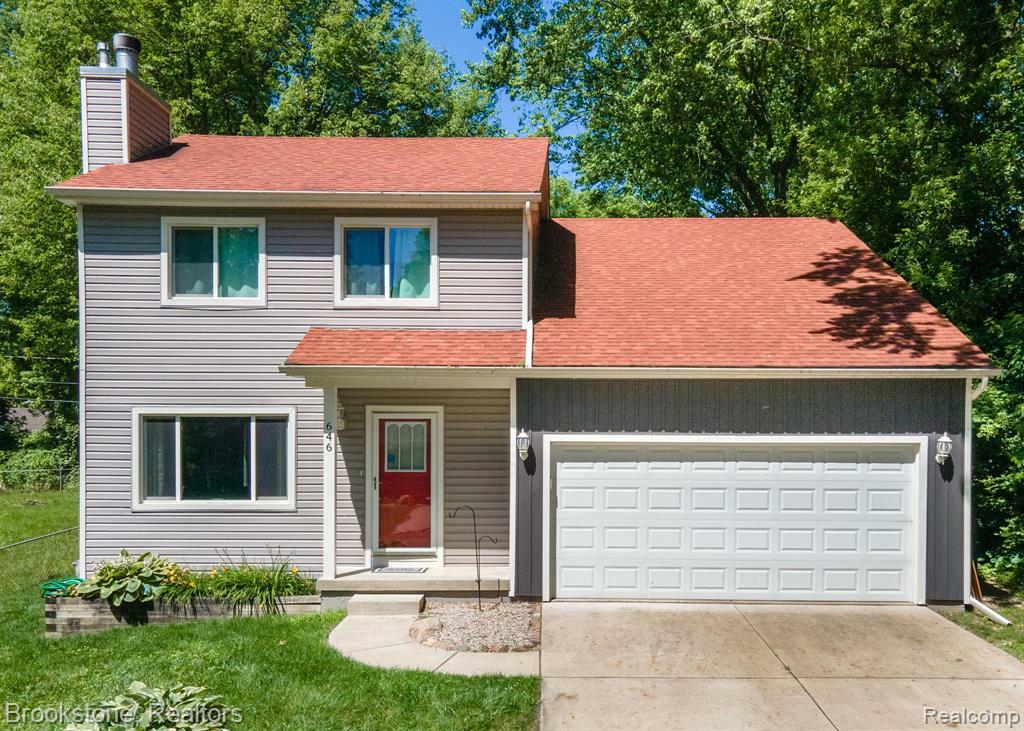 Property Photo: 646 Alan Drive MI 48362 2800