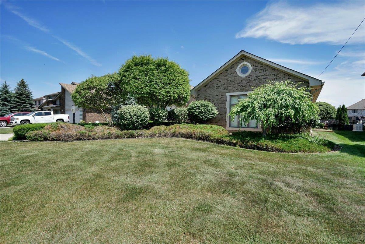 Property Photo: 49644 Nautical Drive MI 48047