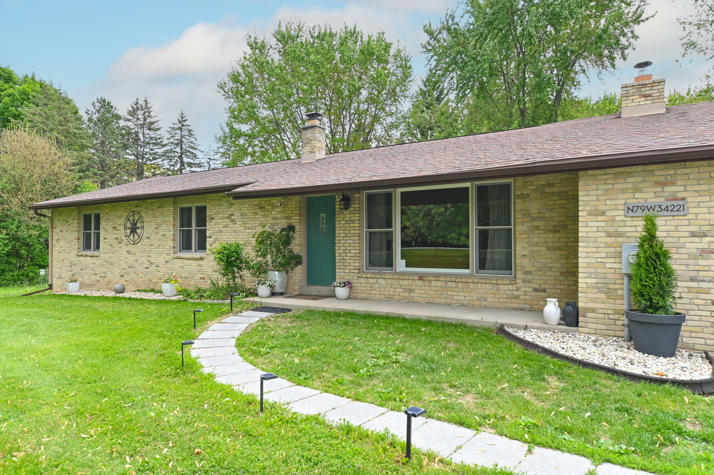 Property Photo: N79w34221 Petersen Rd WI 53066