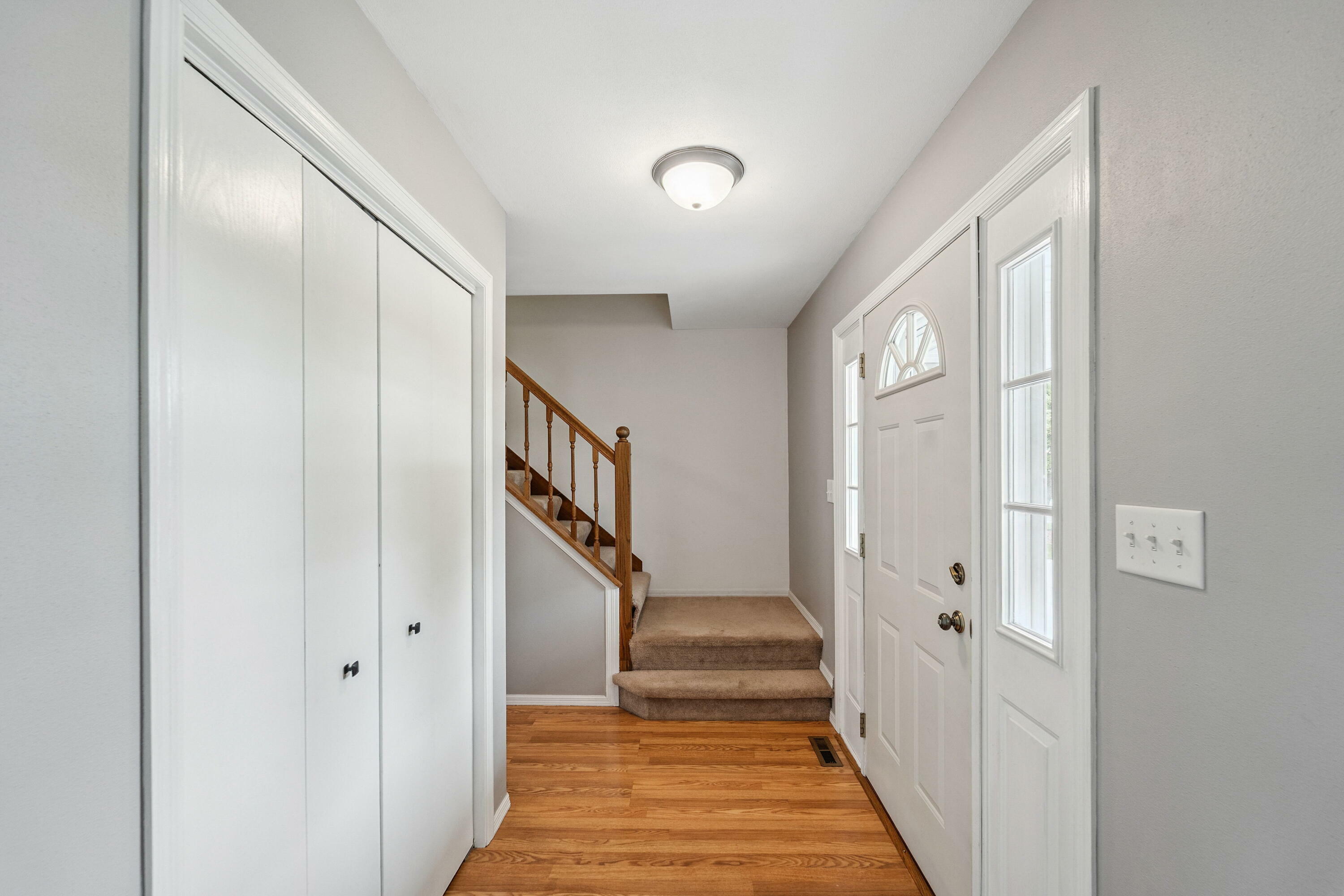 Property Photo: 1318 Noel Ct WI 53172