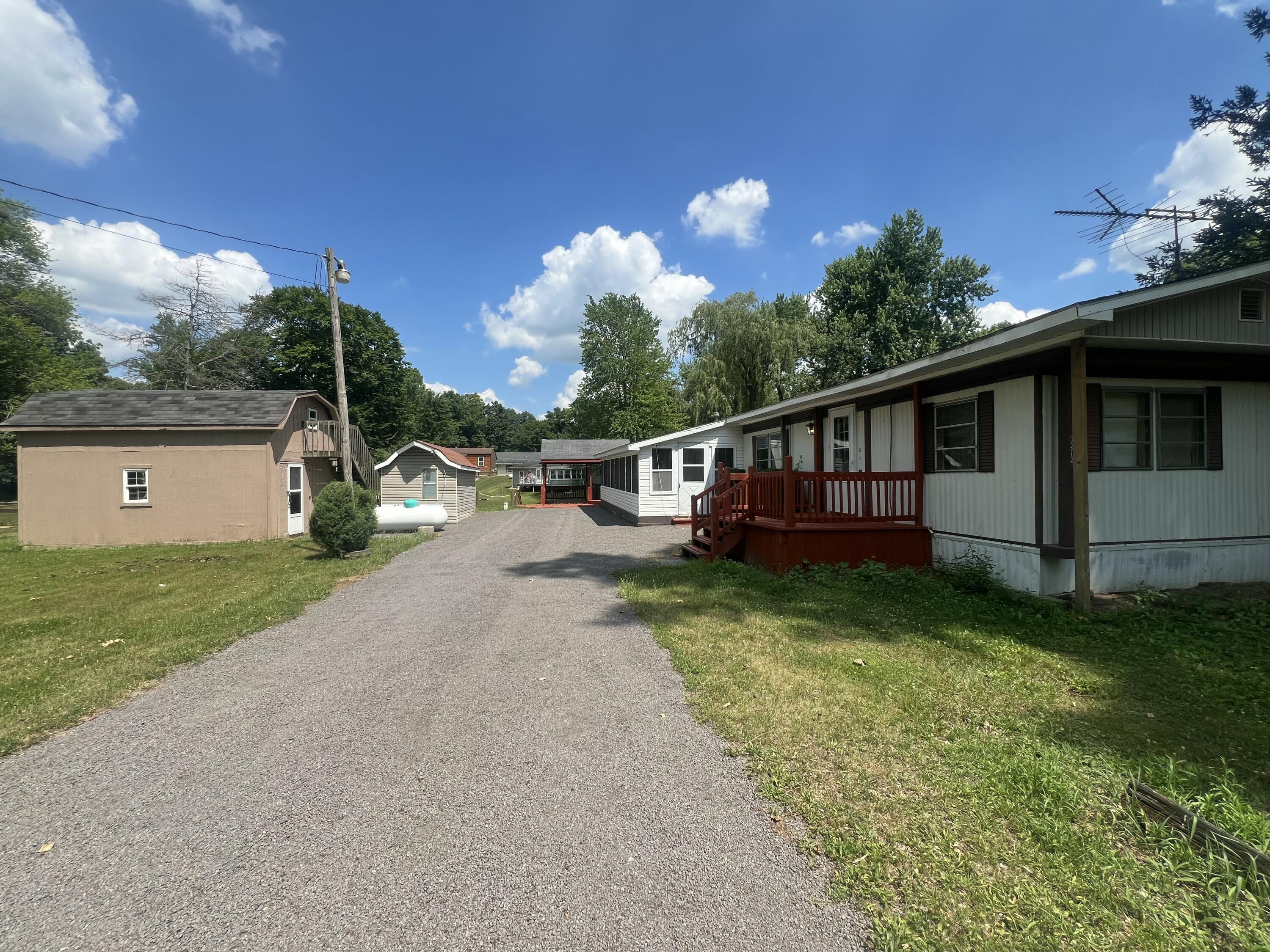Property Photo: 6915 Rowley Drive MI 49266
