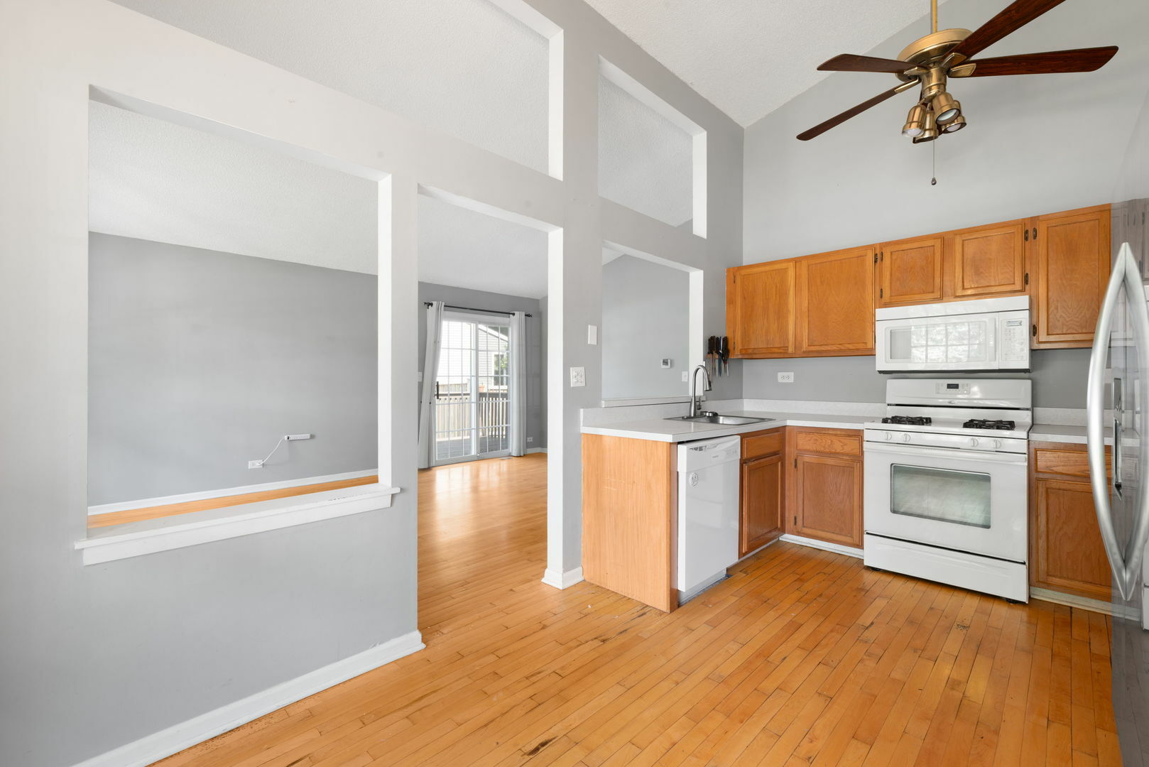 Property Photo: 1944 Navarone Drive IL 60565