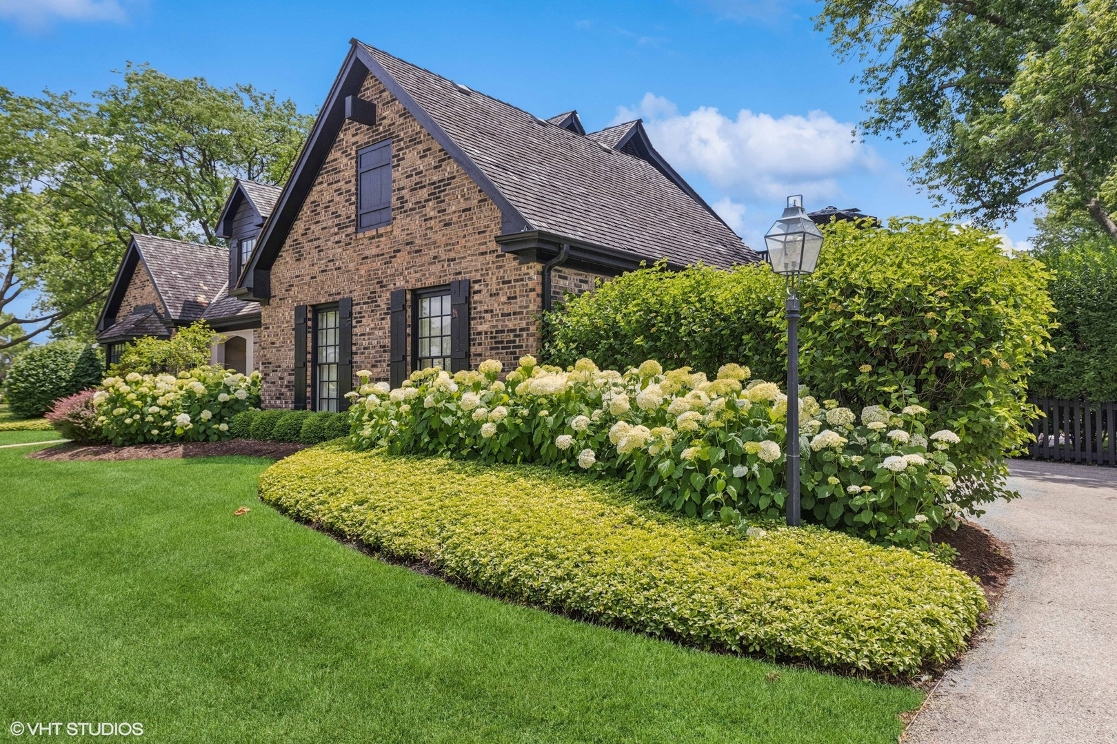 Property Photo: 4800 Johnson Avenue IL 60558