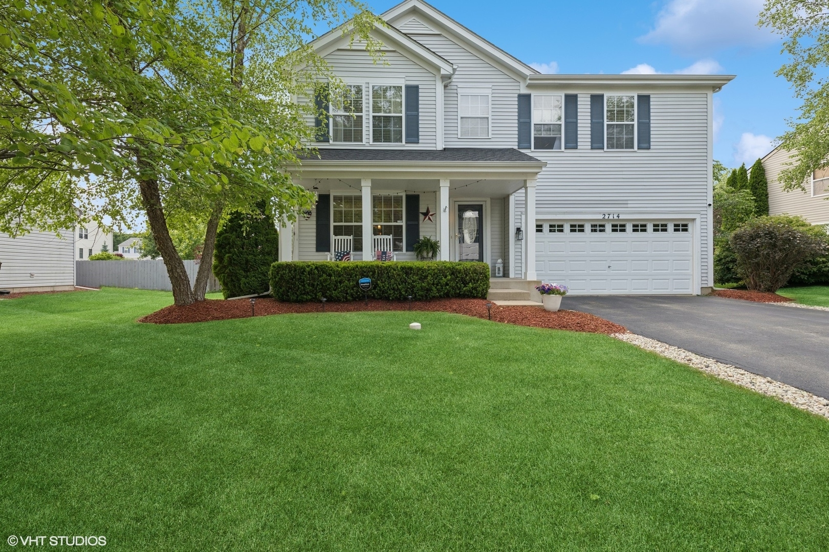 Property Photo: 2714 Arbor Drive IL 60050