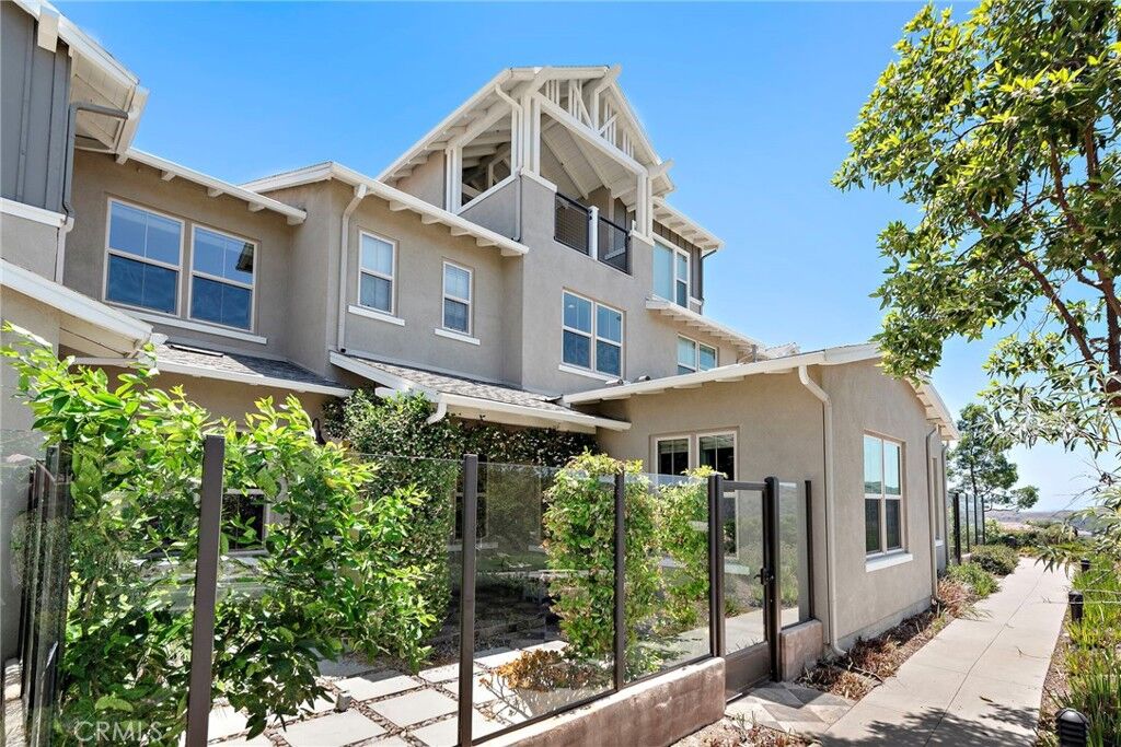 Property Photo:  3 Promesa Avenue  CA 92694 