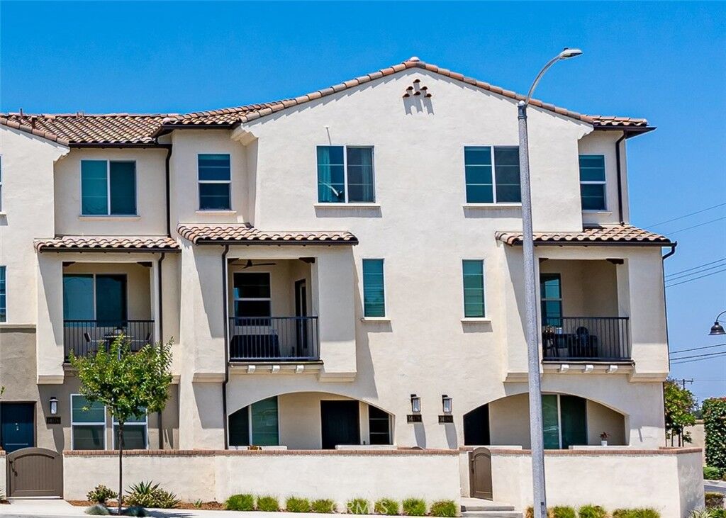 Property Photo: 14180 Bay Street CA 90638