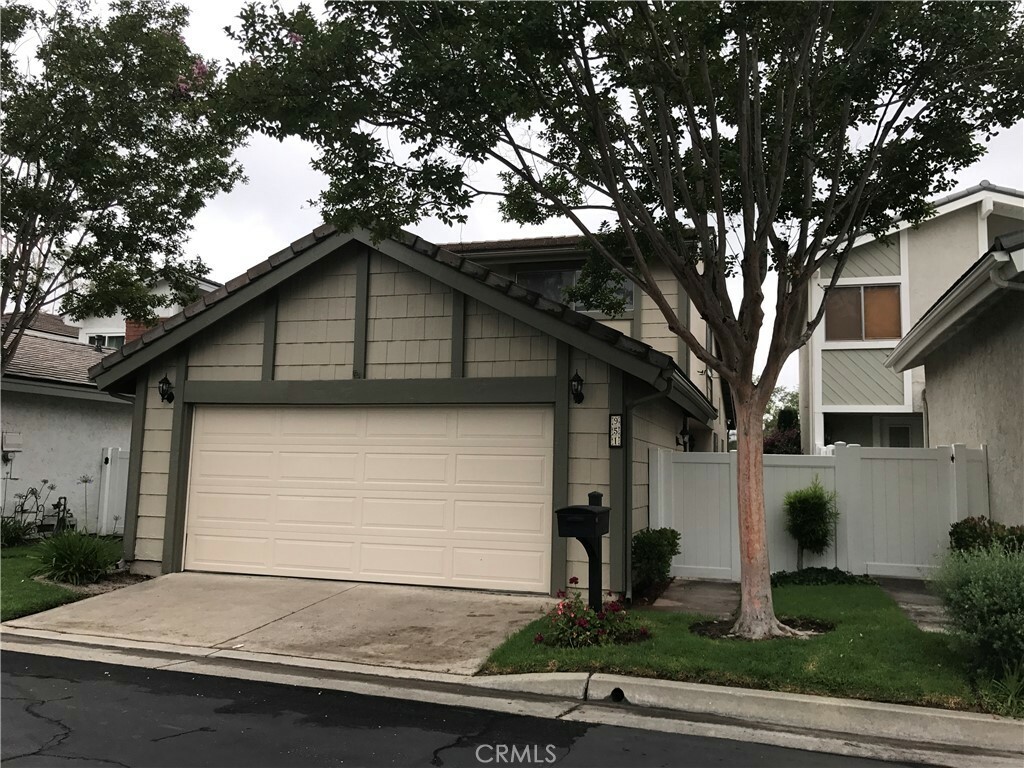 Property Photo: 951 S Park Rim Circle CA 92807