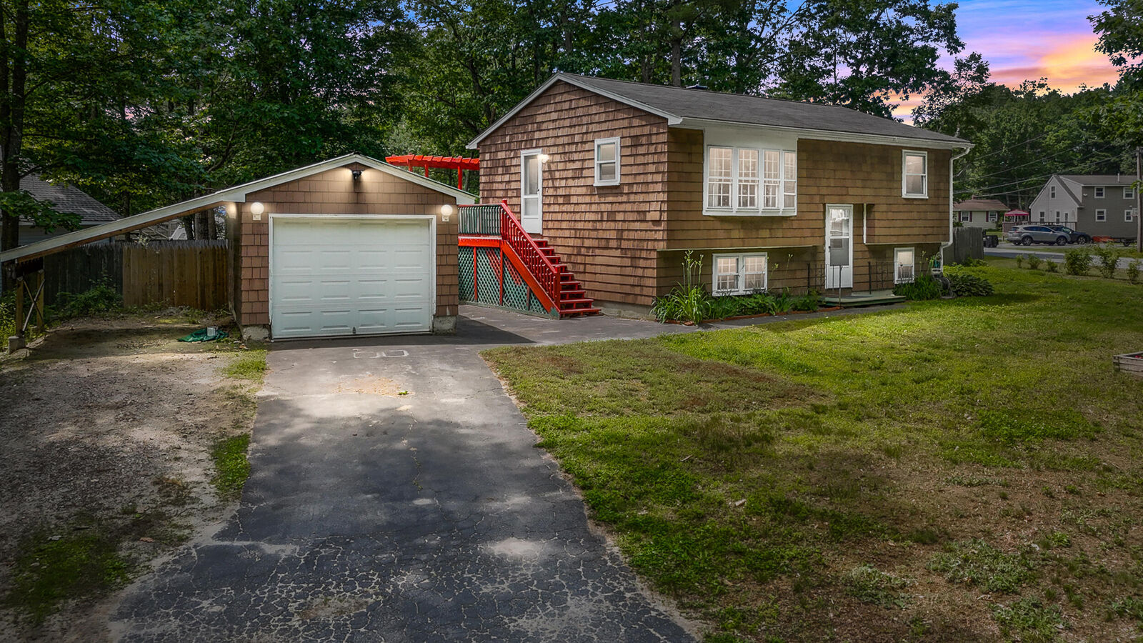 Property Photo: 1 Chestnut Avenue ME 04062