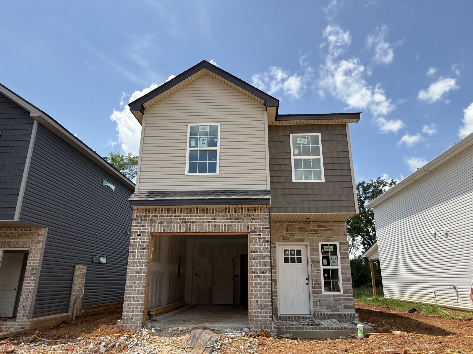 Property Photo:  35 Charleston Cove  TN 37043 