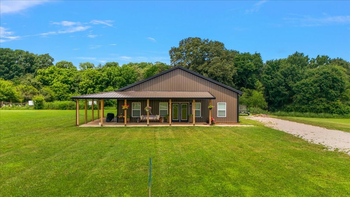 Property Photo: 136 Good Hope Rd TN 38464