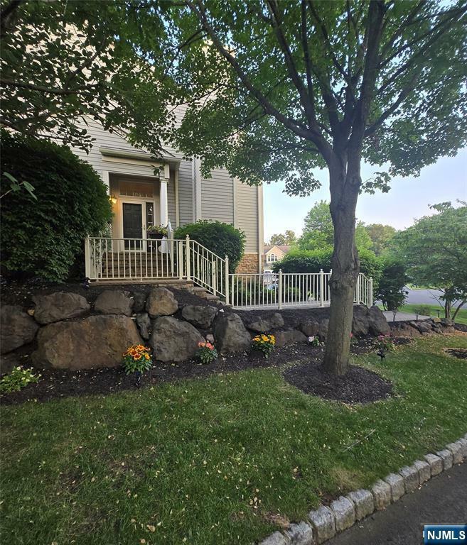 1 Crest Court  North Haledon NJ 07508 photo