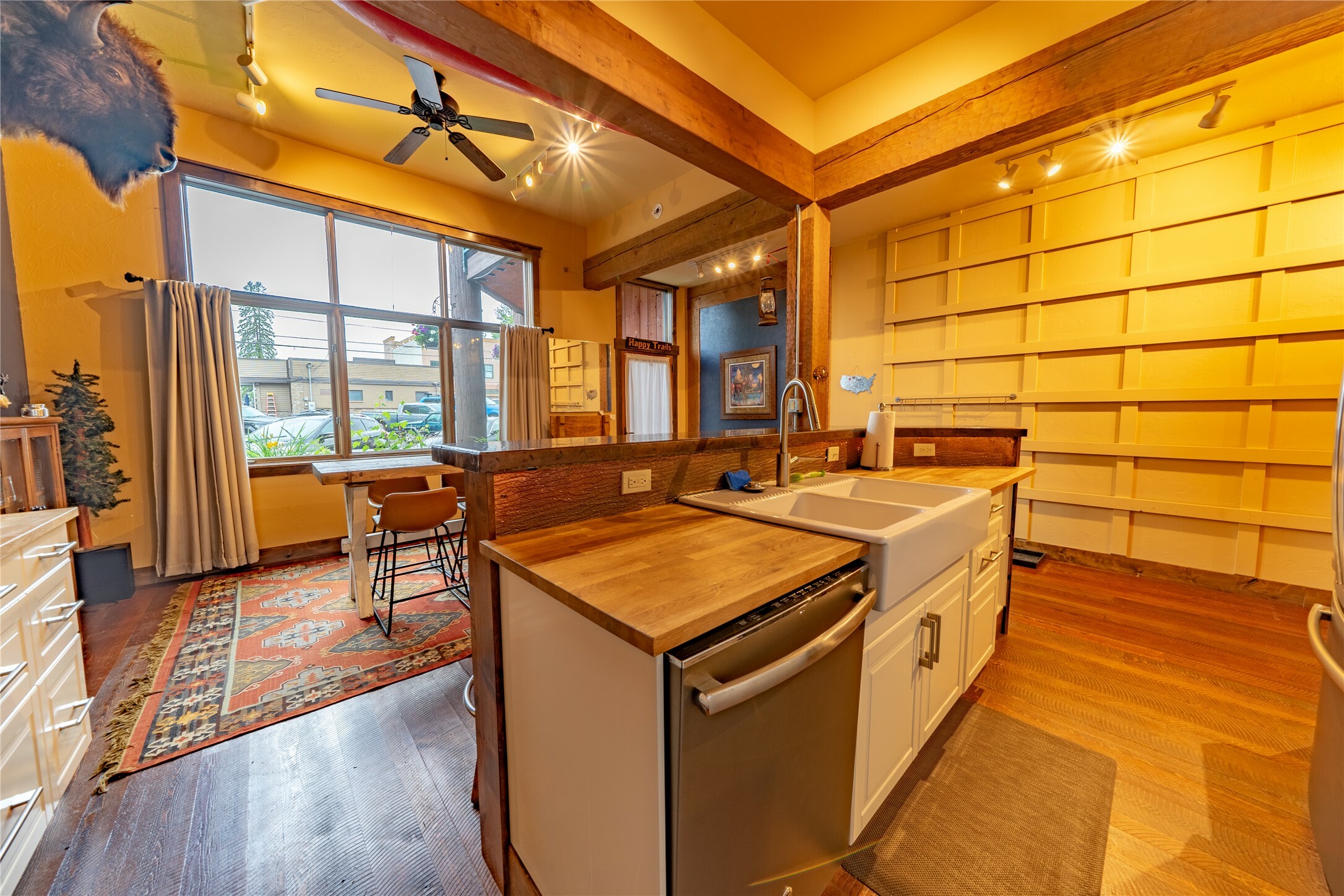 Property Photo: 439 Osborn Avenue 115 MT 59911