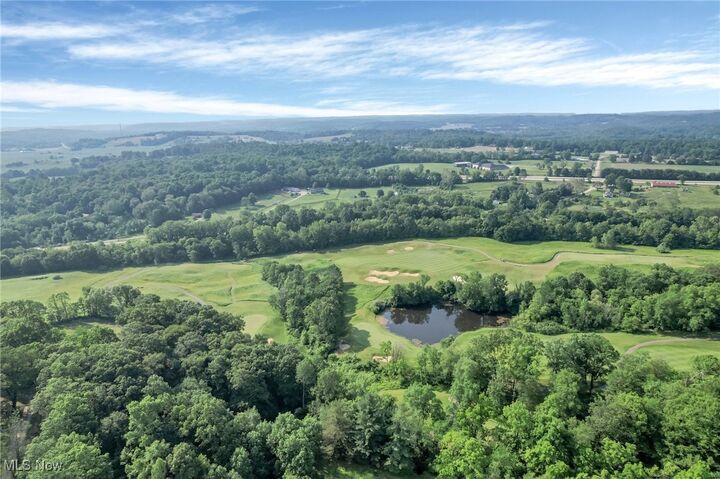 Property Photo: 17930 Bear Road OH 43830