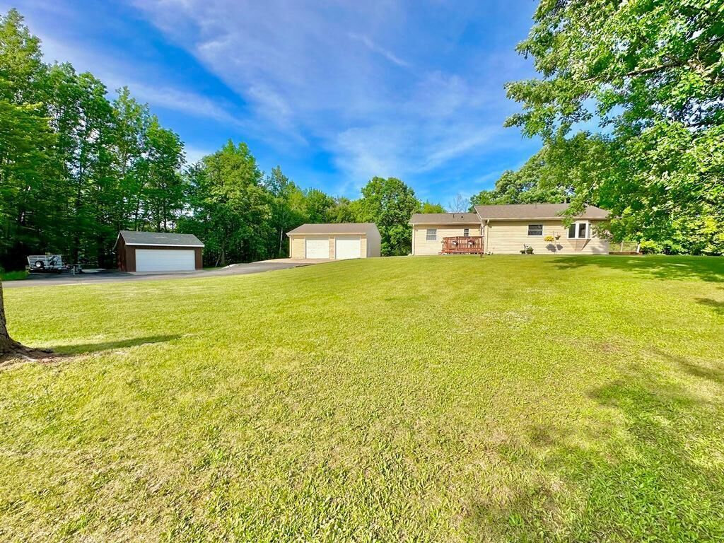 Property Photo: 2117 Isleview Road MN 55744