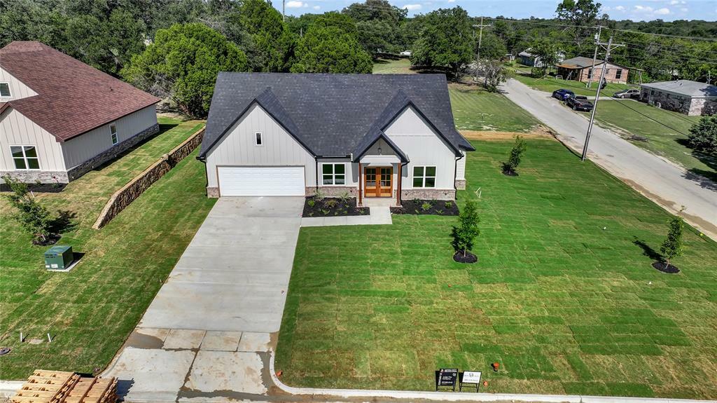 Property Photo: 1600 Franklin Street TX 76086