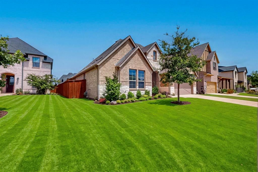 Property Photo: 1808 Scotney Court TX 75009