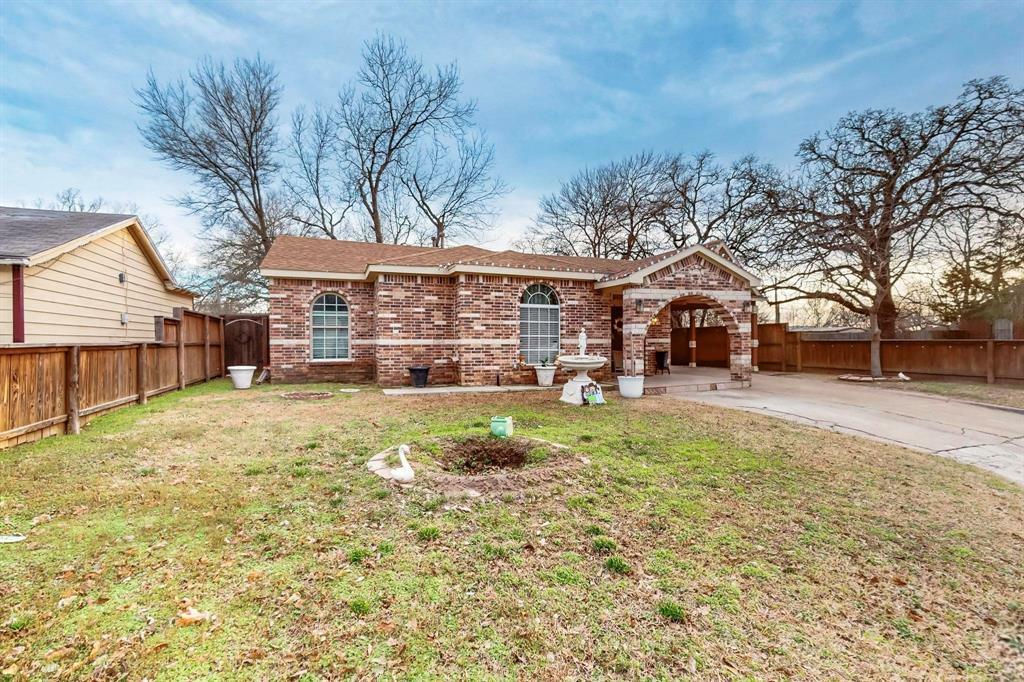 Property Photo: 8202 Marvel Drive TX 75217