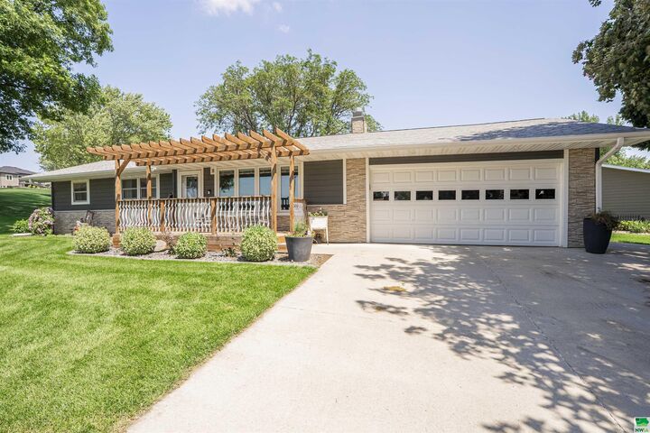Property Photo: 611 Gemini Rd. IA 51024