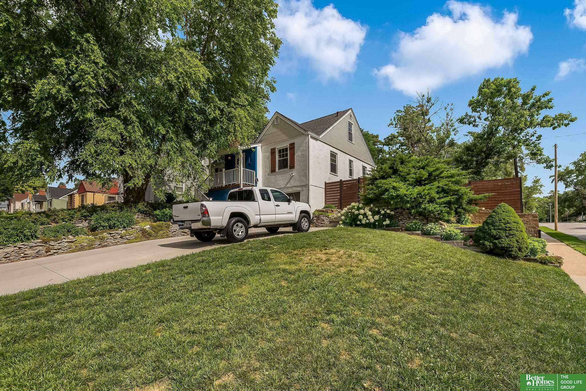 Property Photo: 5102 Poppleton Avenue NE 68106