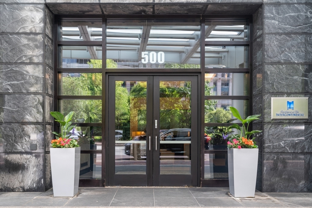 Property Photo: 500 Atlantic Avenue 15M MA 02110