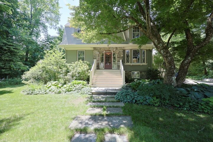 Property Photo: 95 Glendale Rd MA 02067