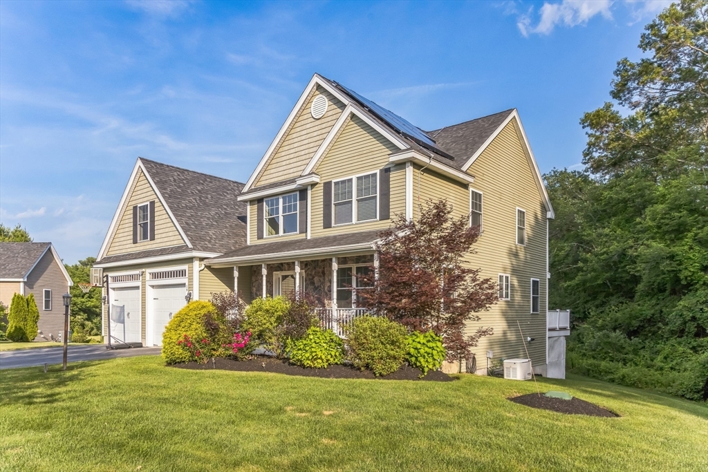 Property Photo:  19 Crystal Circle  MA 01876 