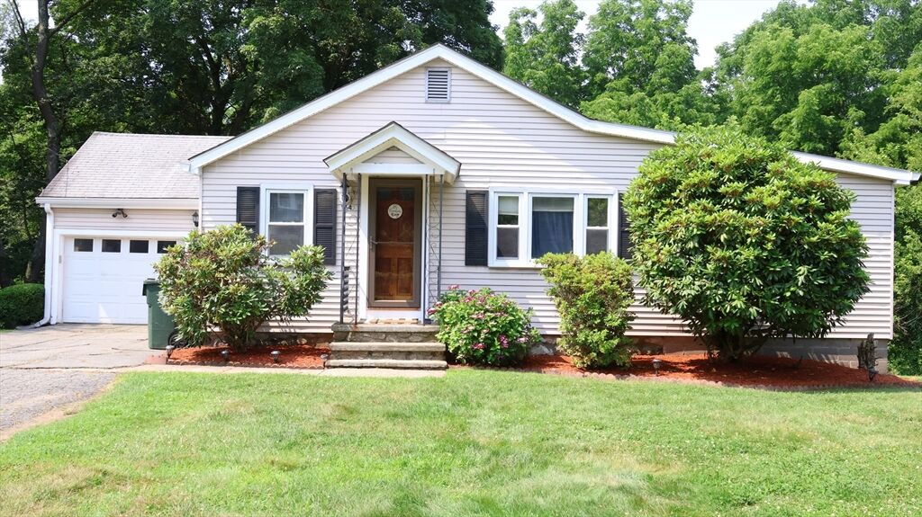 Property Photo:  164 Stevens Street  MA 01752 