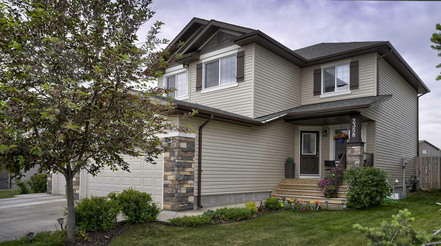 2358 Baywater Crescent SW  Airdrie AB T4B 0T5 photo