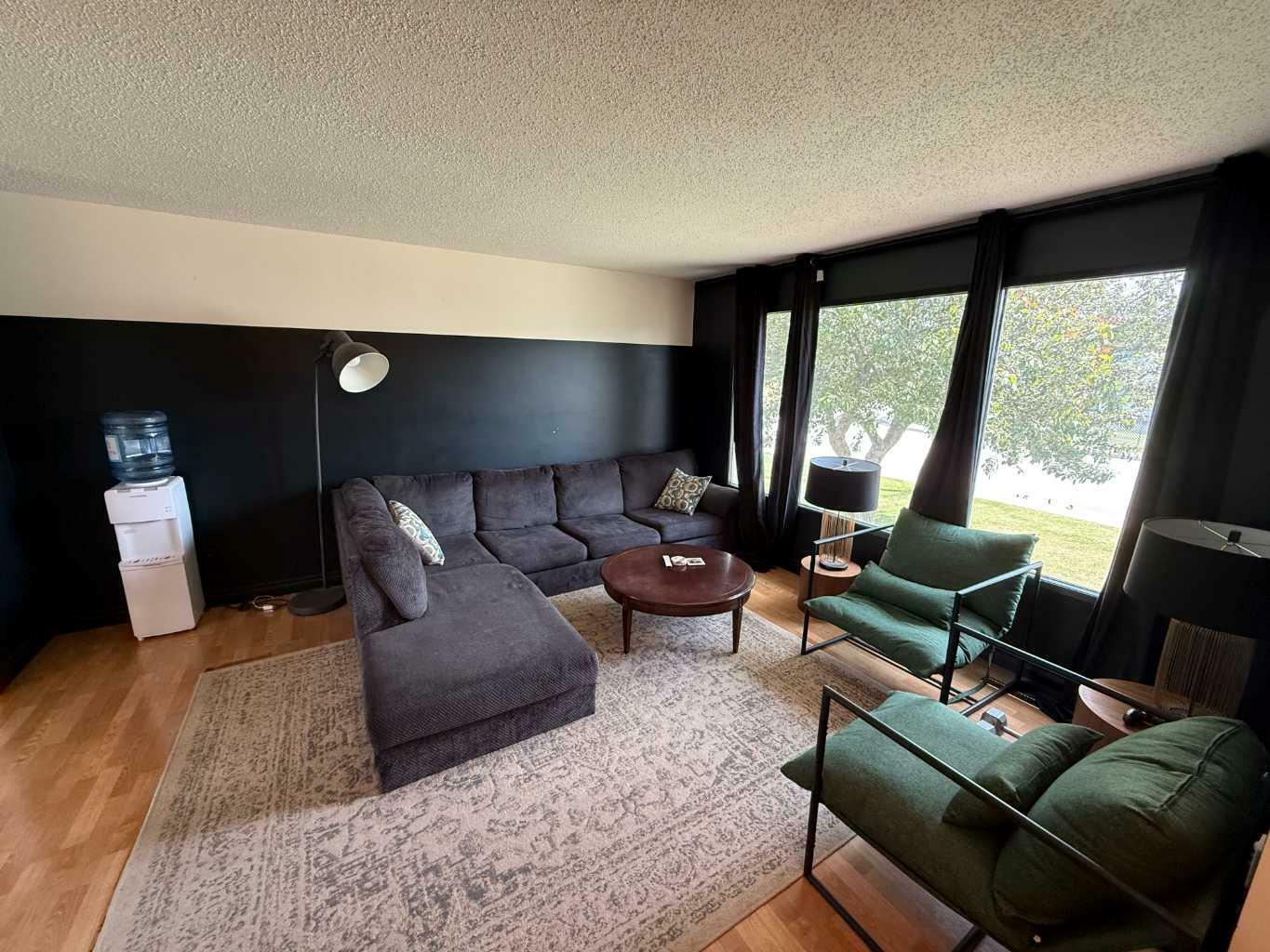 Property Photo:  132 Maple Drive  AB T7V 1N5 